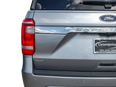 Used 2020 Ford Expedition XLT w/ Equipment Group 202A AWD/4WD image 52