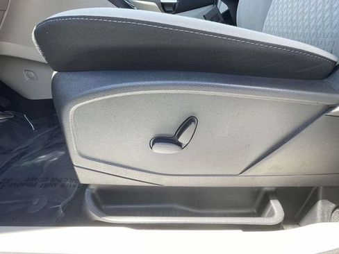 Used 2022 Ford Transit Connect XLT FWD image 10
