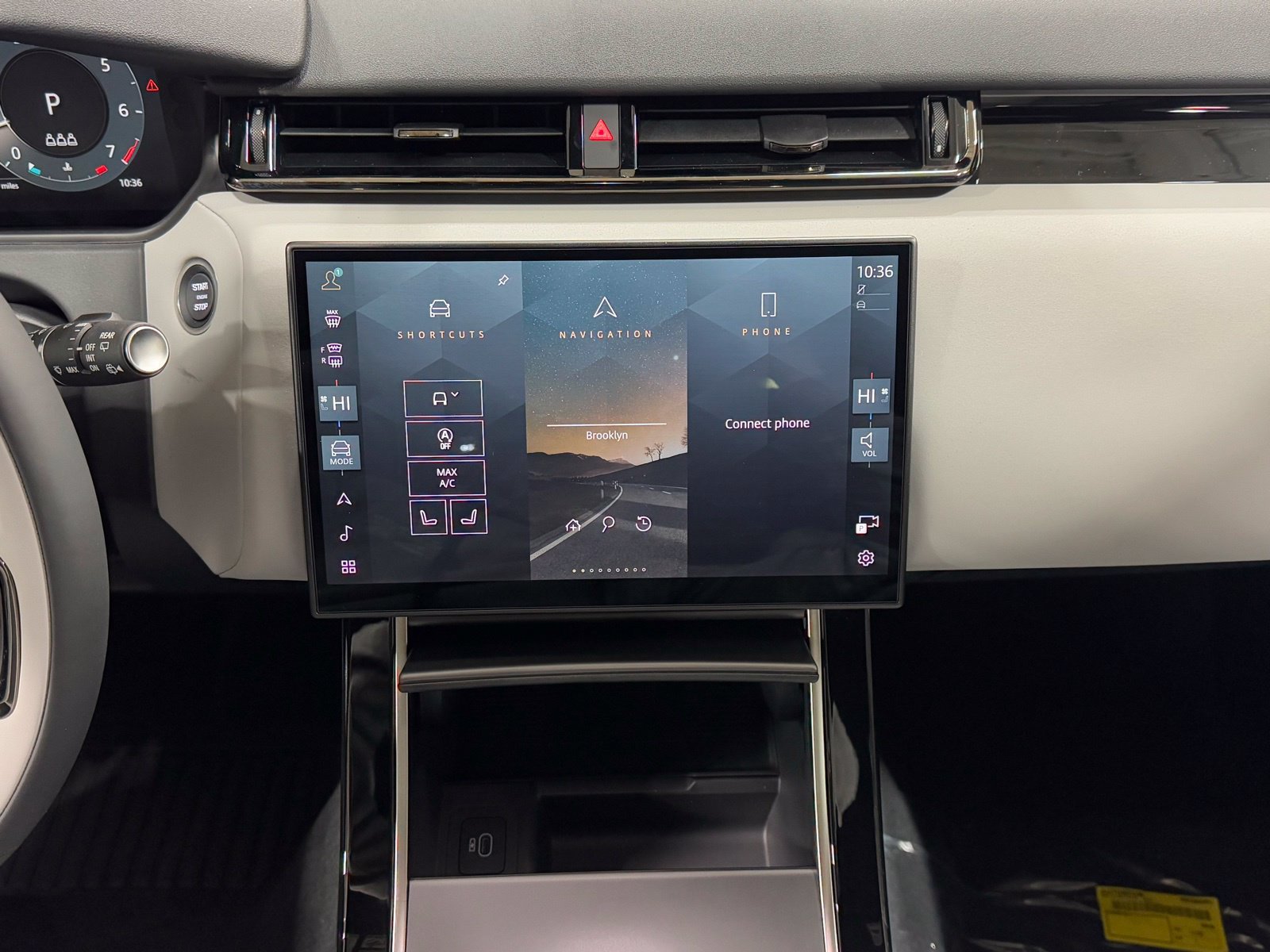 New 2026 Land Rover Range Rover Velar S AWD/4WD image 23