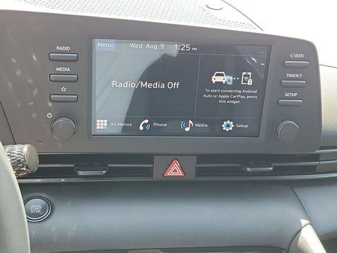 New 2026 Hyundai Elantra SEL Sport FWD image 11