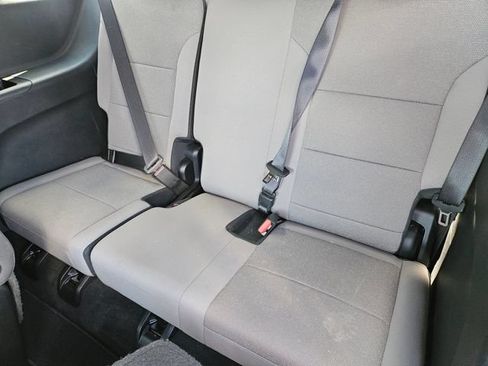 Used 2025 Chevrolet Traverse LT AWD/4WD image 33