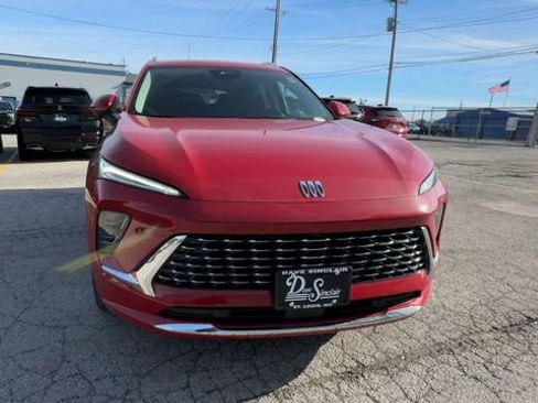 New 2026 Buick Envision Avenir image 3