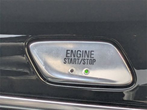 Used 2023 Buick Enclave Avenir w/ Avenir Technology Package image 37