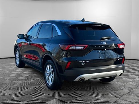 Used 2023 Ford Escape Active image 3