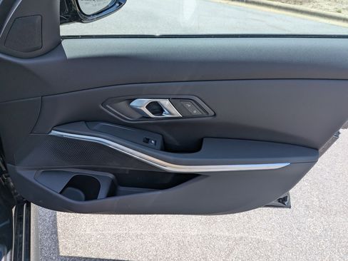 New 2026 BMW 330i Sedan w/ M Sport Package RWD image 32