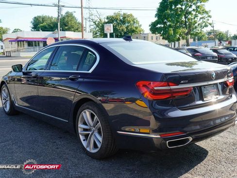 Used 2016 BMW 750i xDrive AWD/4WD image 5