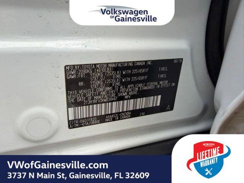 Used 2019 Toyota RAV4 LE FWD image 29