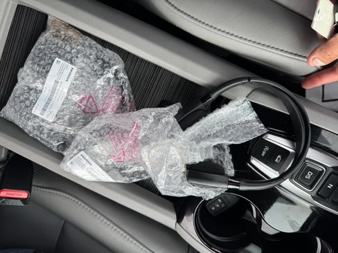 Used 2017 Honda Pilot Touring image 29