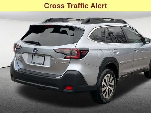 Certified 2025 Subaru Outback Premium image 8