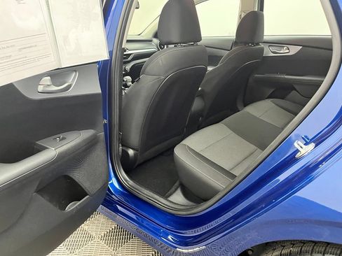 Used 2023 Kia Forte LXS w/ LXS Technology Package FWD image 36