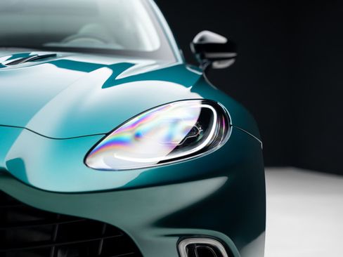 Used 2023 Aston Martin DBX AWD/4WD image 10