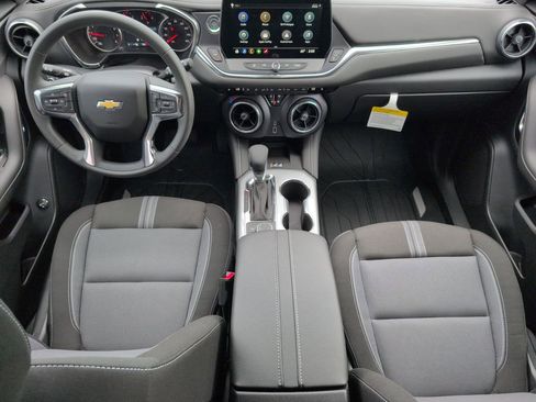 New 2026 Chevrolet Blazer LT w/ Convenience Package image 30