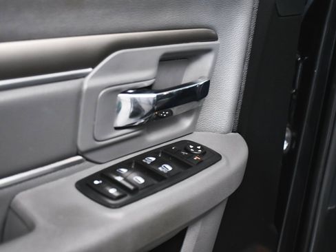 Used 2017 RAM 1500 Big Horn image 10