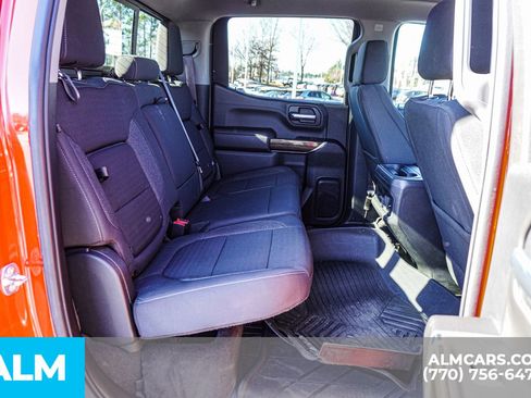 Used 2021 Chevrolet Silverado 1500 LT Trail Boss w/ Convenience Package II image 25