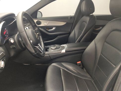 Used 2019 Mercedes-Benz C 300 Sedan image 17