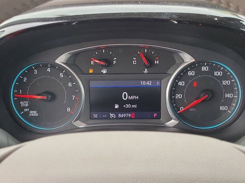 Used 2020 Chevrolet Traverse LT w/ Driver Confidence II Package image 28