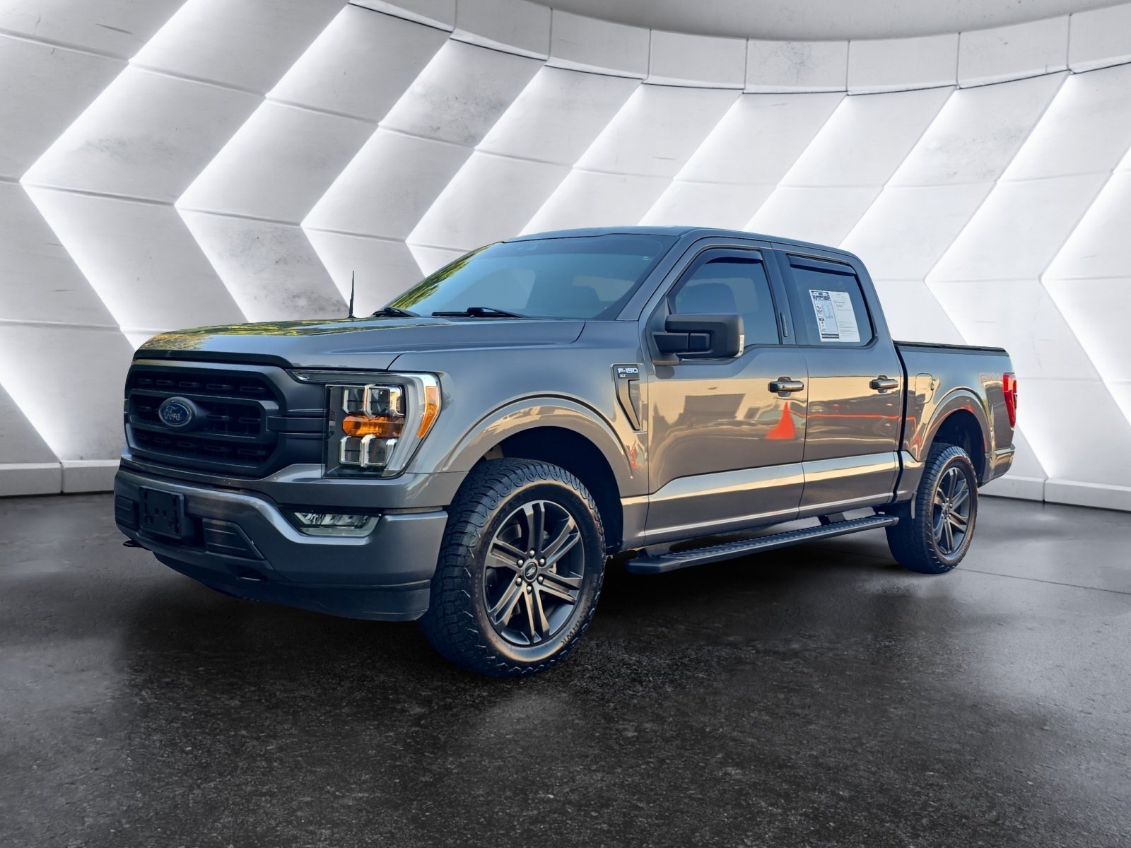 Used 2022 Ford F150 XLT w/ Equipment Group 302A High AWD/4WD image 1