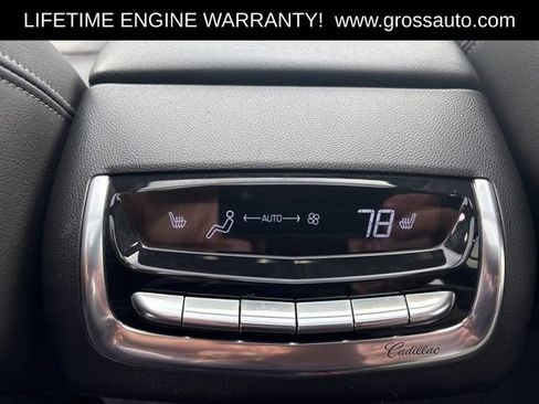 Used 2023 Cadillac XT6 Premium Luxury AWD/4WD image 30