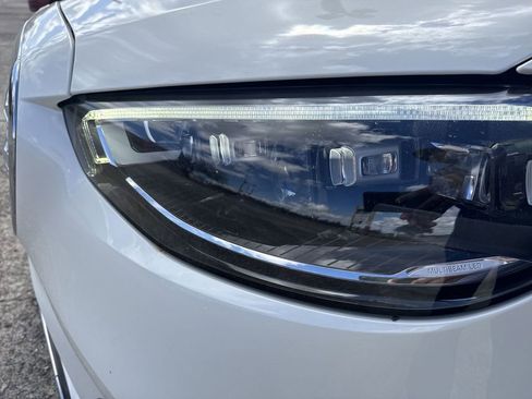 Used 2023 Mercedes-Benz S 500 4MATIC w/ AMG Line image 10