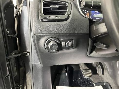 Used 2018 Jeep Compass Limited w/ Navigation Group AWD/4WD image 14