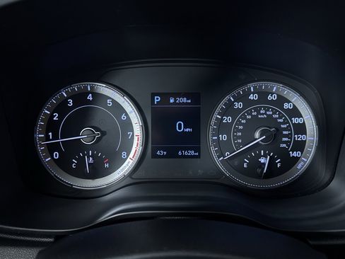 Used 2021 Hyundai Venue SE image 9