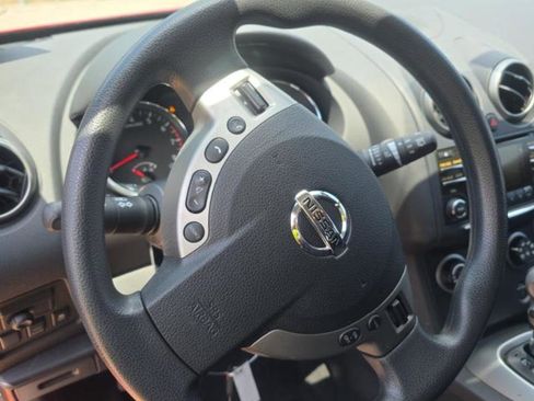 Used 2013 Nissan Rogue S w/ Special Edition Pkg AWD/4WD image 12