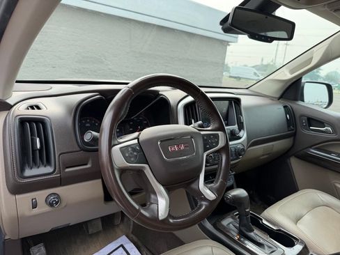 Used 2016 GMC Canyon SLT w/ Driver Alert Package RWD image 11