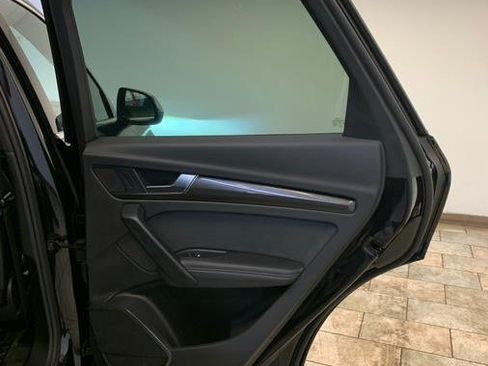 Used 2022 Audi SQ5 Premium Plus w/ Premium Plus Package AWD/4WD image 46