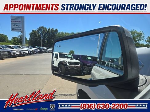 Used 2019 Chevrolet Silverado 1500 High Country w/ Safety Package II AWD/4WD image 41