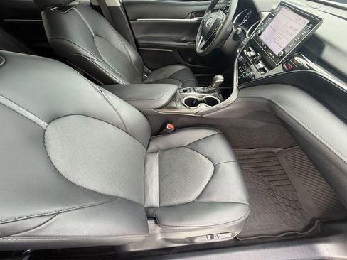 Certified 2023 Toyota Camry XLE image 34