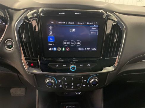 Used 2023 Chevrolet Traverse LT image 36