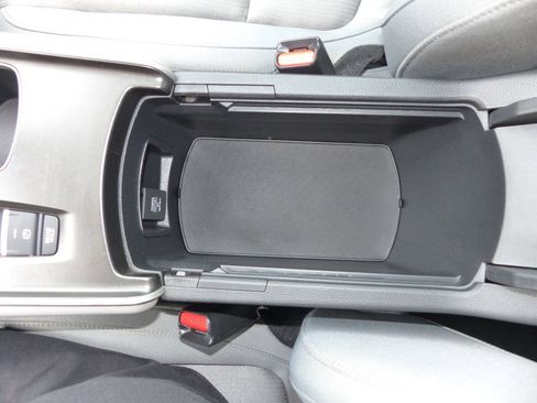 Used 2019 Honda Accord LX image 53