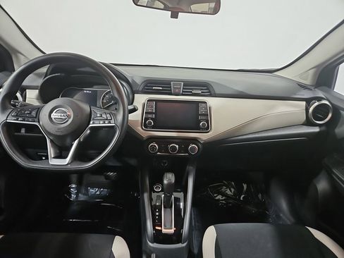 Used 2022 Nissan Versa SV w/ Trunk Package FWD image 13