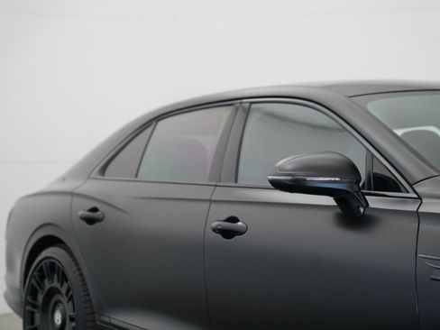 Used 2023 Bentley Flying Spur S V8 AWD/4WD image 13