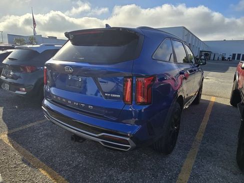 Used 2021 Kia Sorento SX image 3