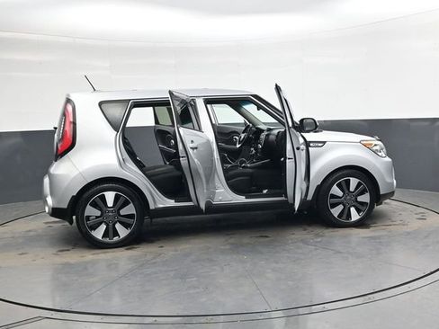 Used 2015 Kia Soul ! image 38