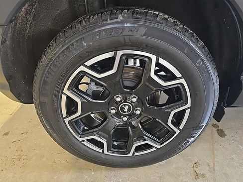 Used 2025 Ford Bronco Sport Outer Banks w/ Outer Banks Tech Package+ image 38