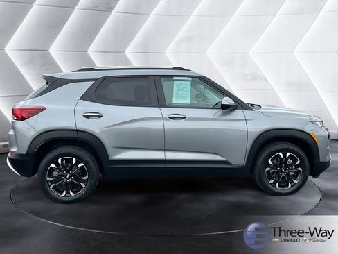 Certified 2023 Chevrolet TrailBlazer LT FWD image 6