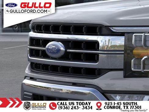 Used 2023 Ford F150 Lariat w/ Trailer Tow Package image 17