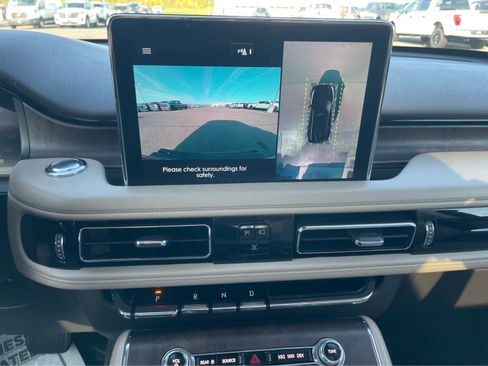 Used 2021 Lincoln Aviator Reserve w/ Elements Package Plus image 24
