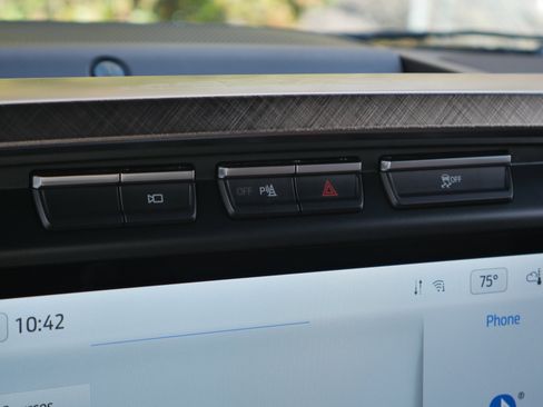 Certified 2022 Ford F150 King Ranch w/ Equipment Group 601A High image 12