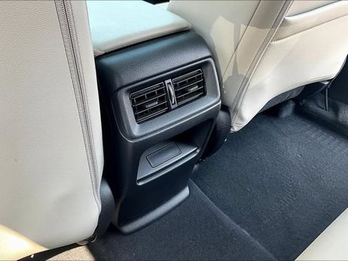 Used 2023 Honda CR-V EX-L image 10