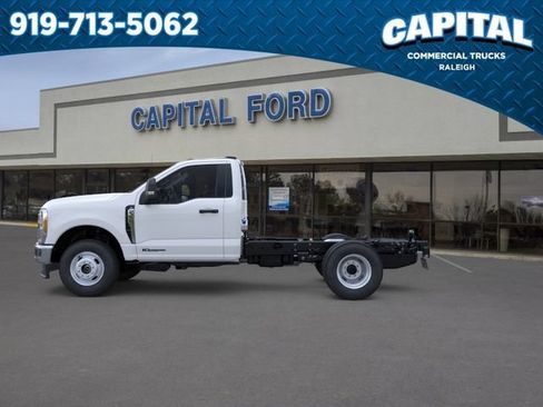 New 2025 Ford F350 XL w/ XL Chrome Package AWD/4WD image 3