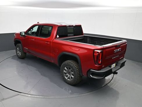 Used 2026 GMC Sierra 1500 AT4X w/ LPO, Black Badging Package AWD/4WD image 19