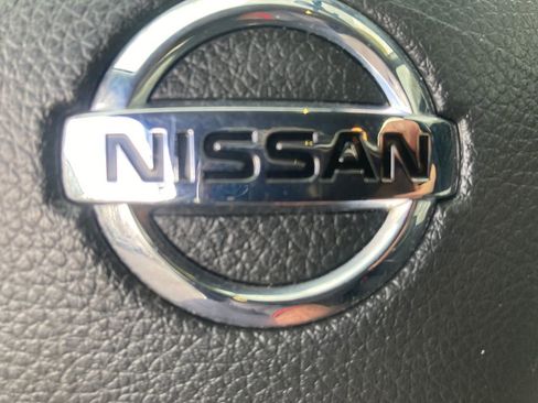 Used 2017 Nissan Altima 2.5 SR FWD image 26