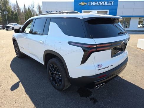 New 2026 Chevrolet Traverse LT w/ Midnight/Sport Edition image 6