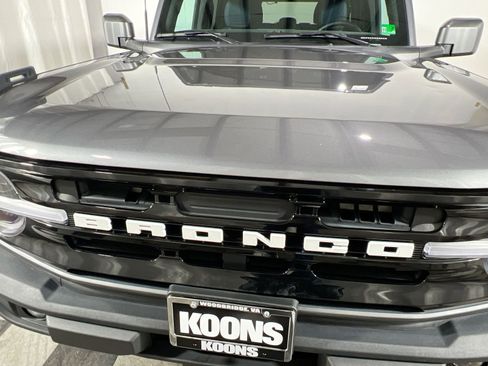 Used 2023 Ford Bronco Outer Banks image 12