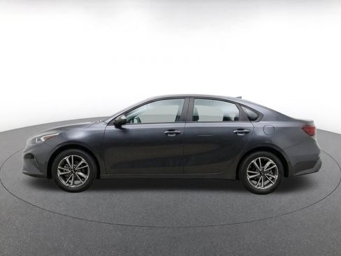 Used 2024 Kia Forte LXS FWD image 4