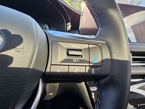 New 2025 INFINITI QX60 Sensory image 34