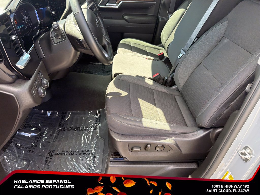 Used 2024 Chevrolet Silverado 1500 RST AWD/4WD image 15